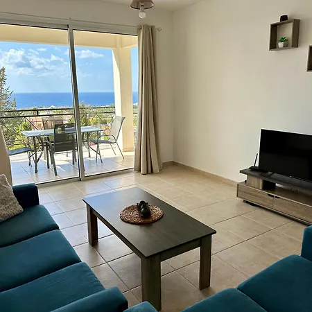 Cozy 2 Bdr House With Panoramic Sea Views * Peyia